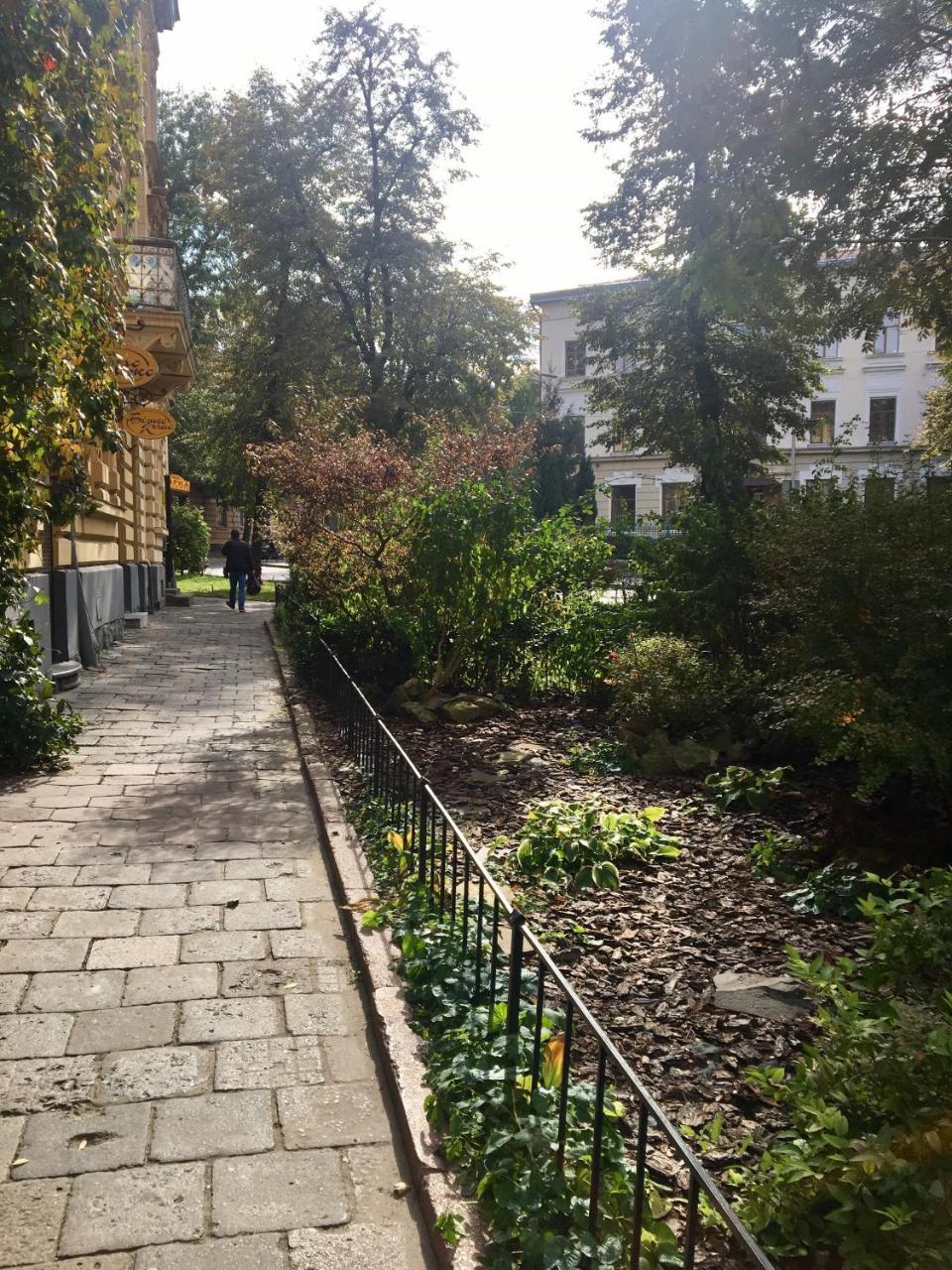 Lux Apartament На Левицького Lviv Luaran gambar